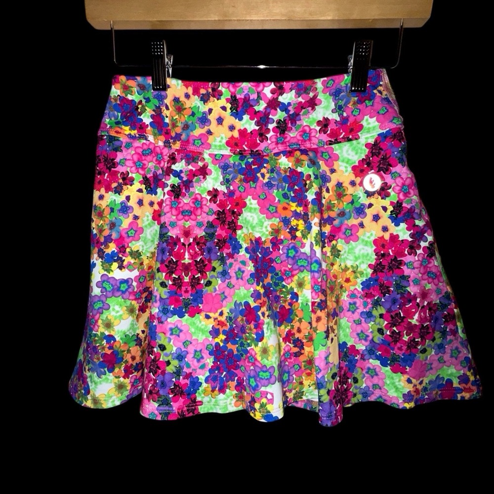 Dona Jo Skort Sz 1 US S Golf Tennis Pickleball Resort Wear Athlesiure Floret